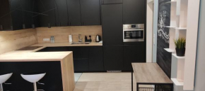 Be my Guest- Fontany Luxury Apartment Metro Wi-Fi free parking zone